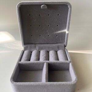Elegant Gray travel compacted jewelry box